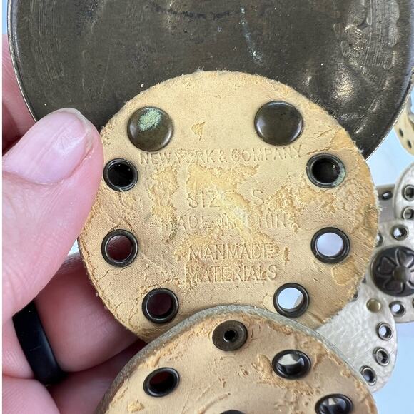 NY&C Wide Boho Brass Metal Accents Disc Leather Belt Y2k Grunge Small - Picture 6 of 8